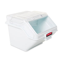 Rubbermaid ProSave 200 Cup Ingredient Bin with 2 Cup Scoop