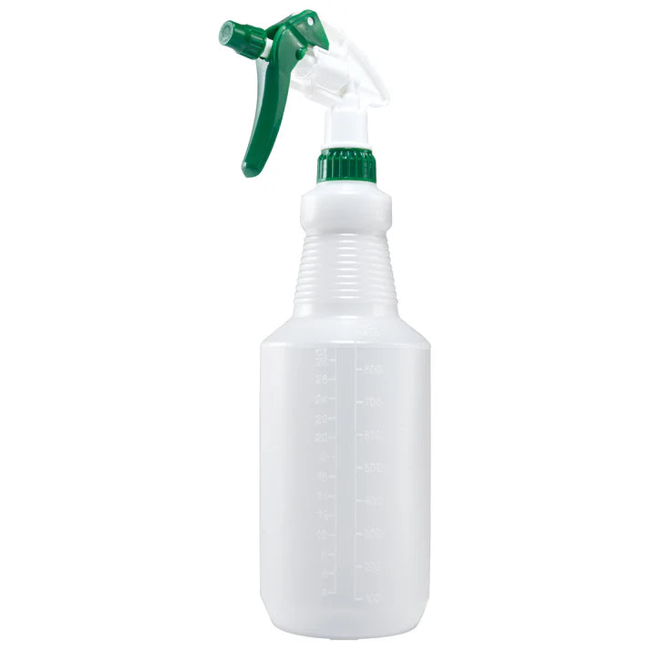 Winco 28 Oz Plastic Spray Bottle, Green