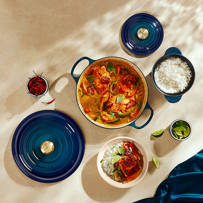 Le Creuset 4.7 Liter Enamelled Cast Iron Braiser, Oyster