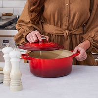 Le Creuset Round Dutch Oven 5.3L White with Stainless Steel Knob