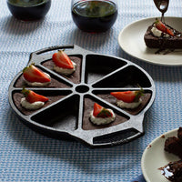 Lodge Cornbread Wedge Pan, Cast Iron