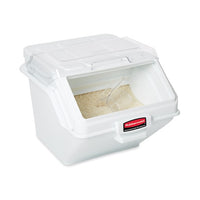 Rubbermaid ProSave 200 Cup Ingredient Bin with 2 Cup Scoop