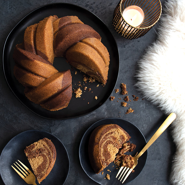 Nordic Ware 12 Cup 75th Anniversary Bundt Pan, Gold