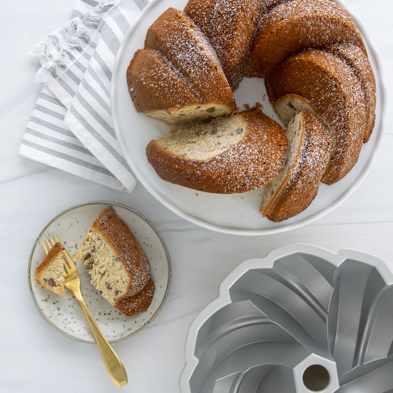 Nordic Ware 12 Cup 75th Anniversary Bundt Pan, Gold