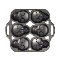 Lodge Sugar Skull Mini Cake Pan