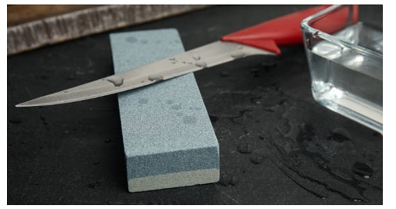How to Properly Sharpen a Knife