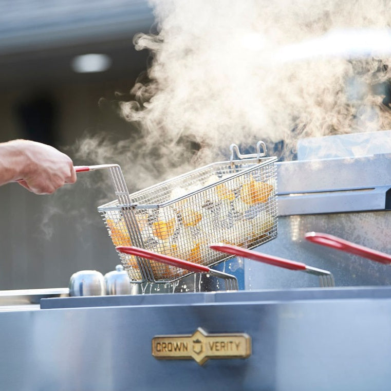 Crown Verity CV-PF-2, 2 x 35-40 lb Outdoor Portable Fryer, Propane