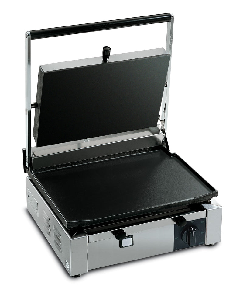 Eurodib CORT-F 14.5" x 10" Panini Grill with Smooth Plates, 110V