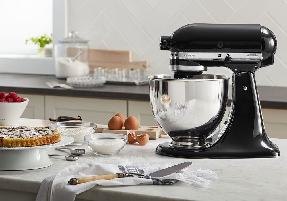 KitchenAid Artisan Series 5 Qt Tilt-Head Stand Mixer, Onyx Black