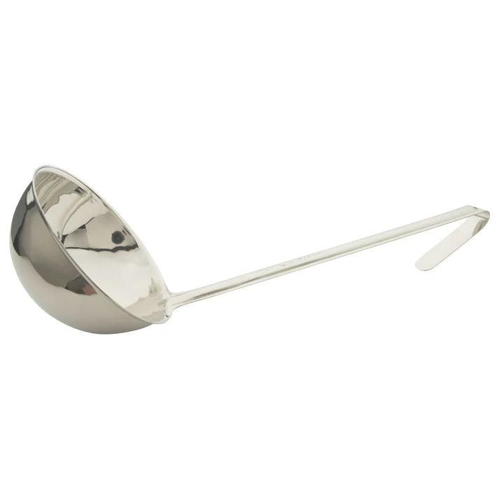Winco 16 Oz One Piece Ladle