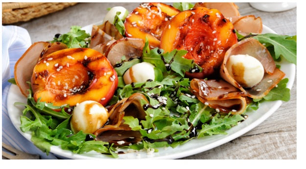 Delicious Roasted Peach & Prosciutto Summer Salad: A Sweet and Savory Delight
