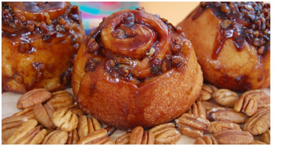 Caramel Biscoff Pecan Sticky Buns Recipe