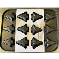 Ricardo Non-Stick Christmas tree Muffin Pan*
