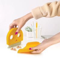 Fred Dead Pan Table Dustpan and Brush Set