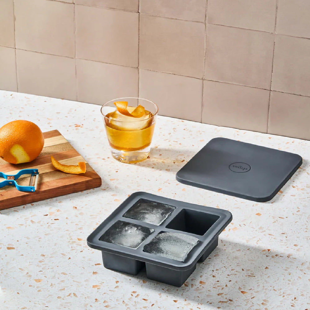 W&P Peak 4 Cube Ice Tray, Charcoal