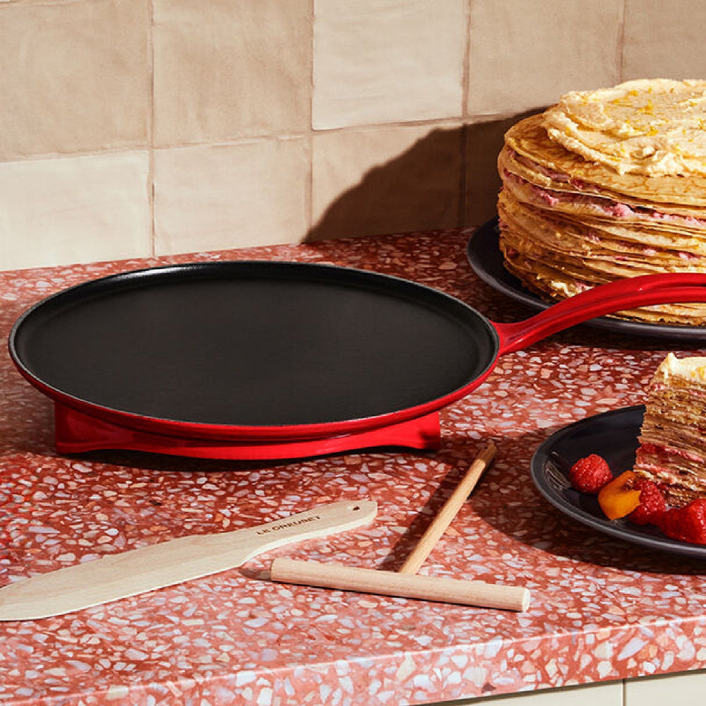 Le Creuset 27 cm Cast Iron Crepe Pan, Cherry