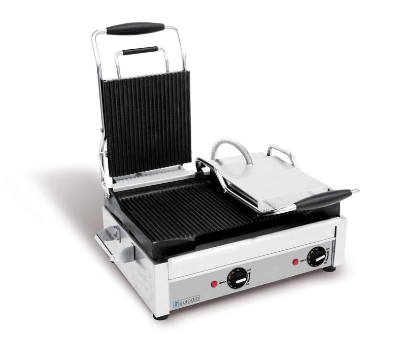 Eurodib SFE02365240 17" x 10" Double Panini Grill with Grooved Plates, 240V